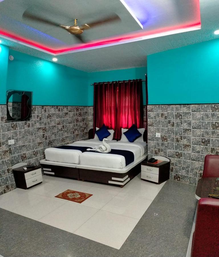 Hotel Bachchan Palace Varanasi Luaran gambar