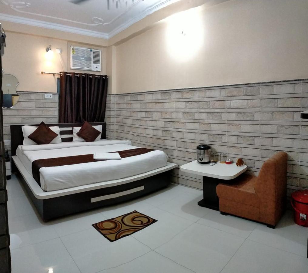 Hotel Bachchan Palace Varanasi Luaran gambar