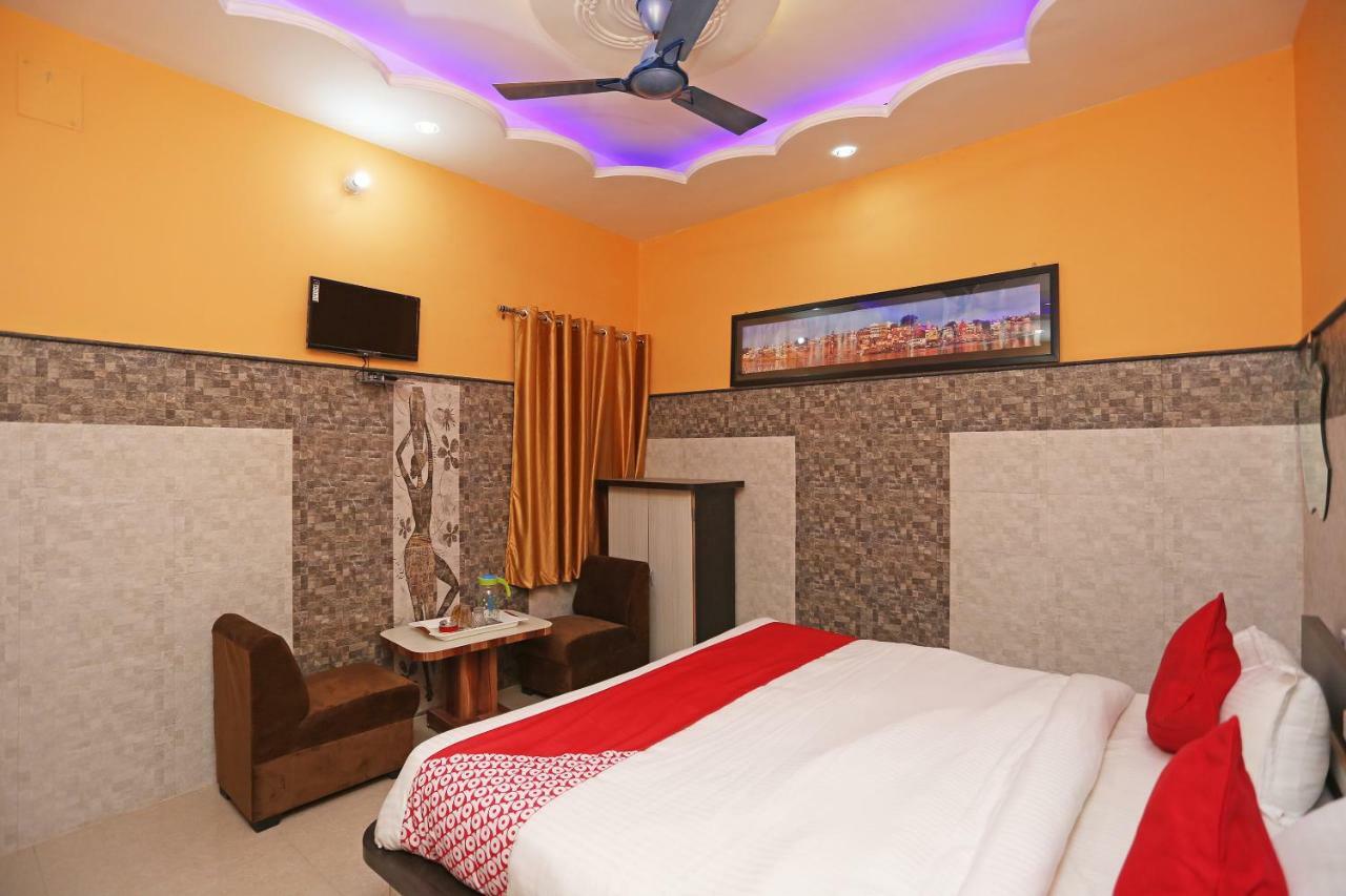 Hotel Bachchan Palace Varanasi Luaran gambar