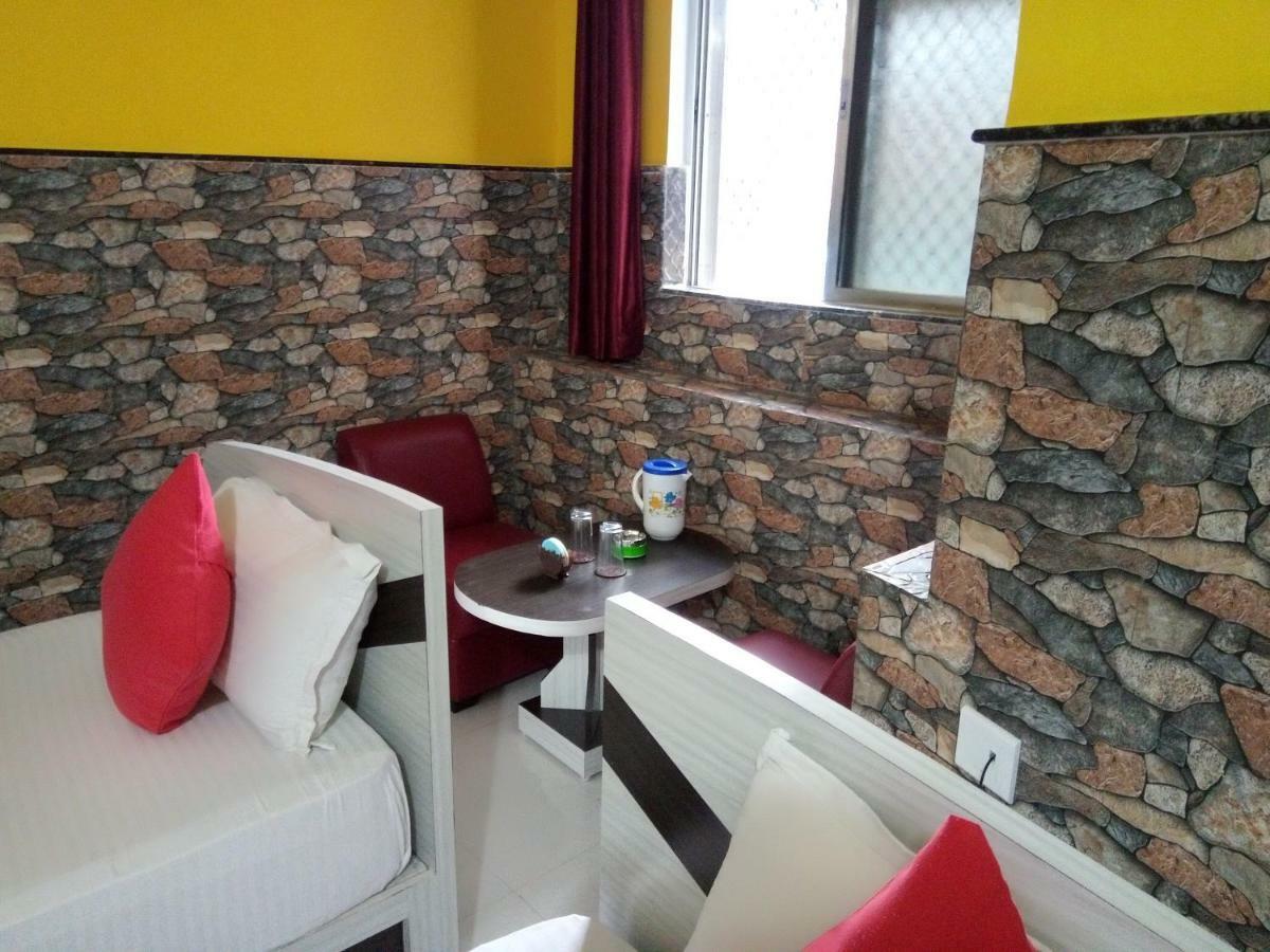 Hotel Bachchan Palace Varanasi Luaran gambar