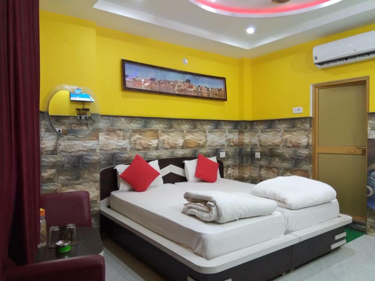 Hotel Bachchan Palace Varanasi Luaran gambar