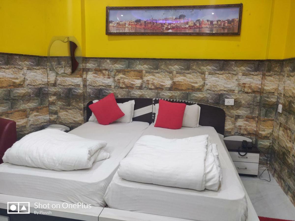 Hotel Bachchan Palace Varanasi Luaran gambar